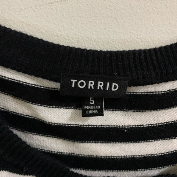 Adorable Black and White sweater with Red Hearts - Picture 3 of 5